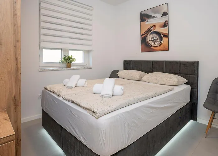 Compass Luxury דירה אורביץ