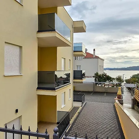 Apartment Compass Luxury Orebić