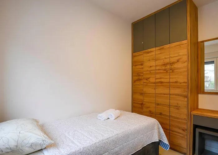 Compass Luxury Διαμέρισμα *