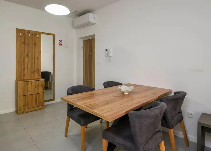 Compass Luxury Διαμέρισμα *